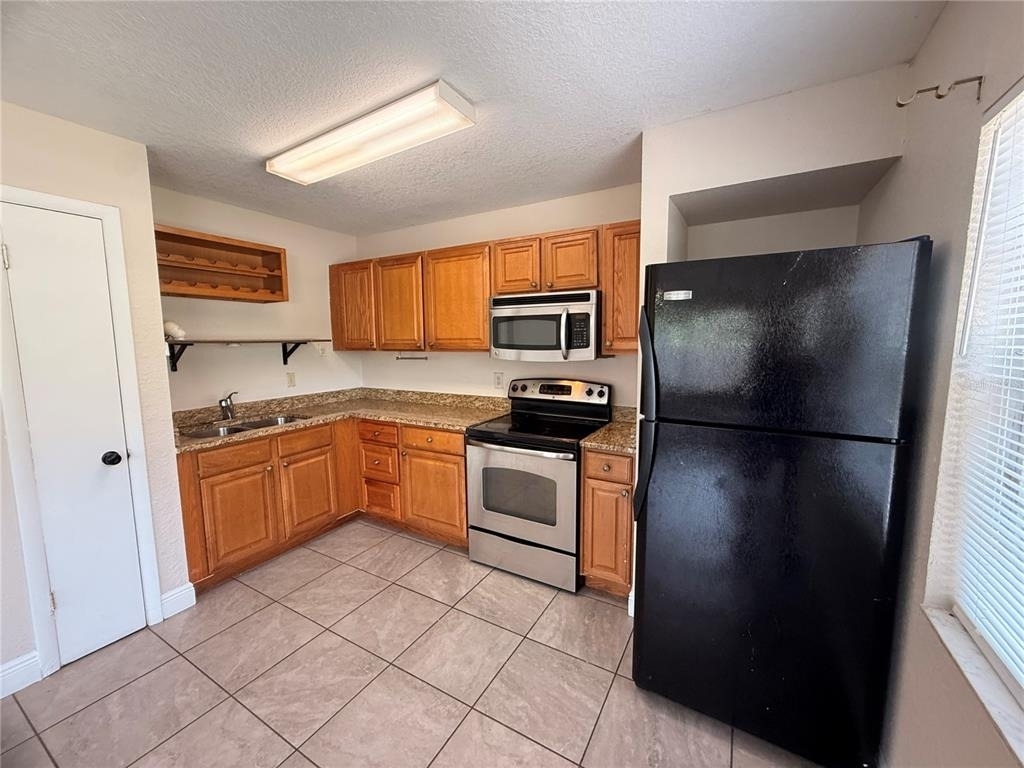 10123 N 11th Street - Photo 13