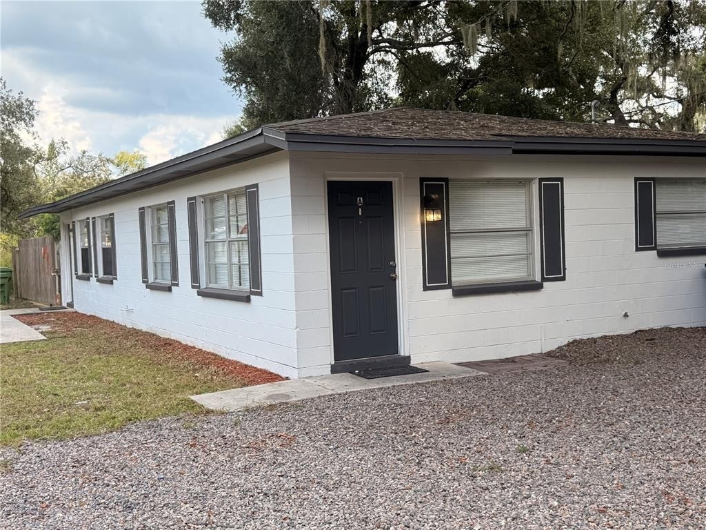 10123 N 11th Street - Photo 1