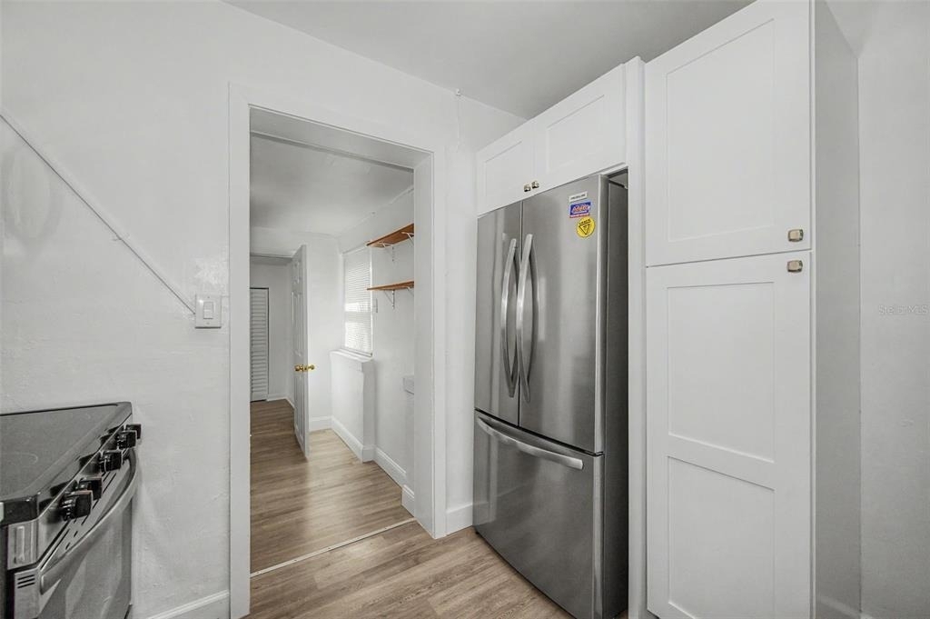 1001 Queen Street S - Photo 7