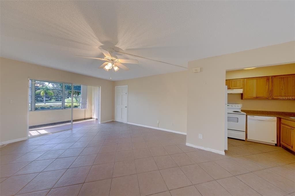 8301 Bardmoor Boulevard - Photo 4