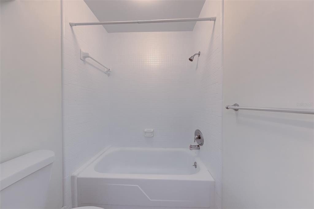 8301 Bardmoor Boulevard - Photo 13