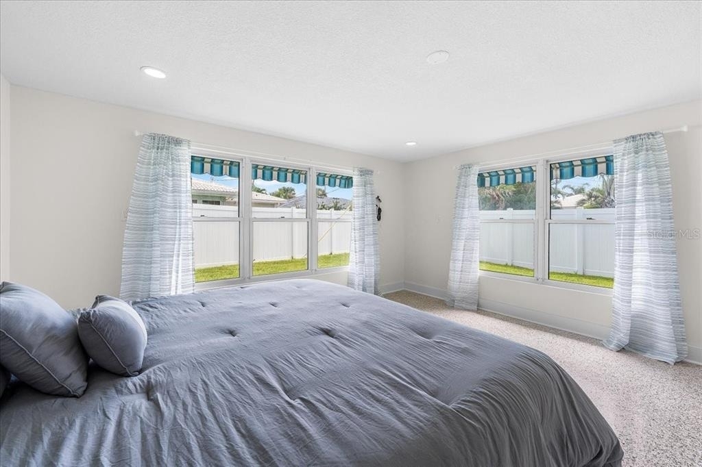 1019 Mandalay Avenue - Photo 33