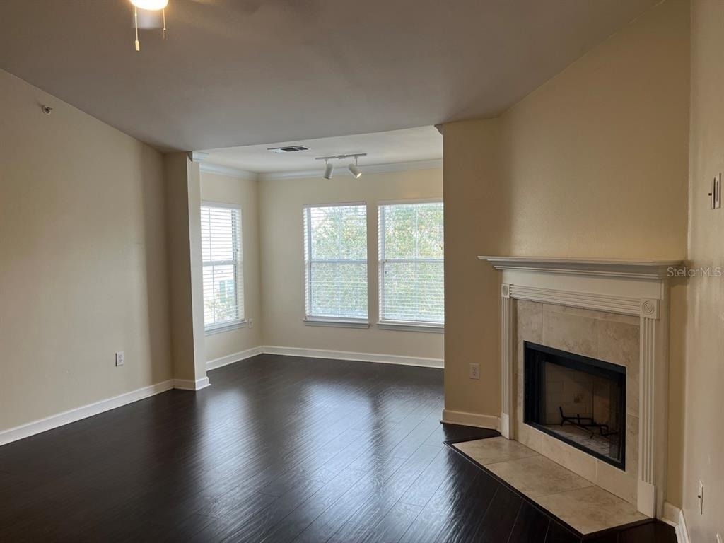 18119 Back Stretch Lane - Photo 4