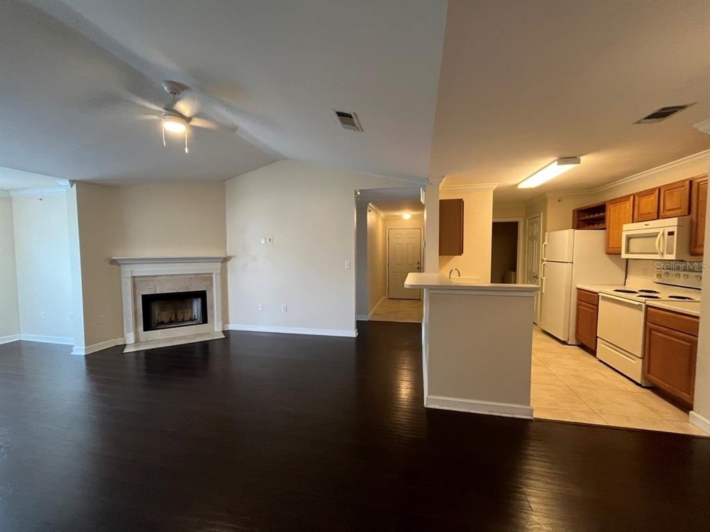 18119 Back Stretch Lane - Photo 5