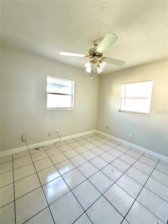 2119 W Henry Avenue - Photo 10