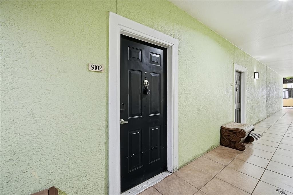 1910 E Palm Avenue - Photo 2