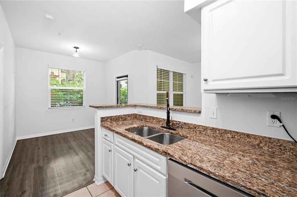1910 E Palm Avenue - Photo 12