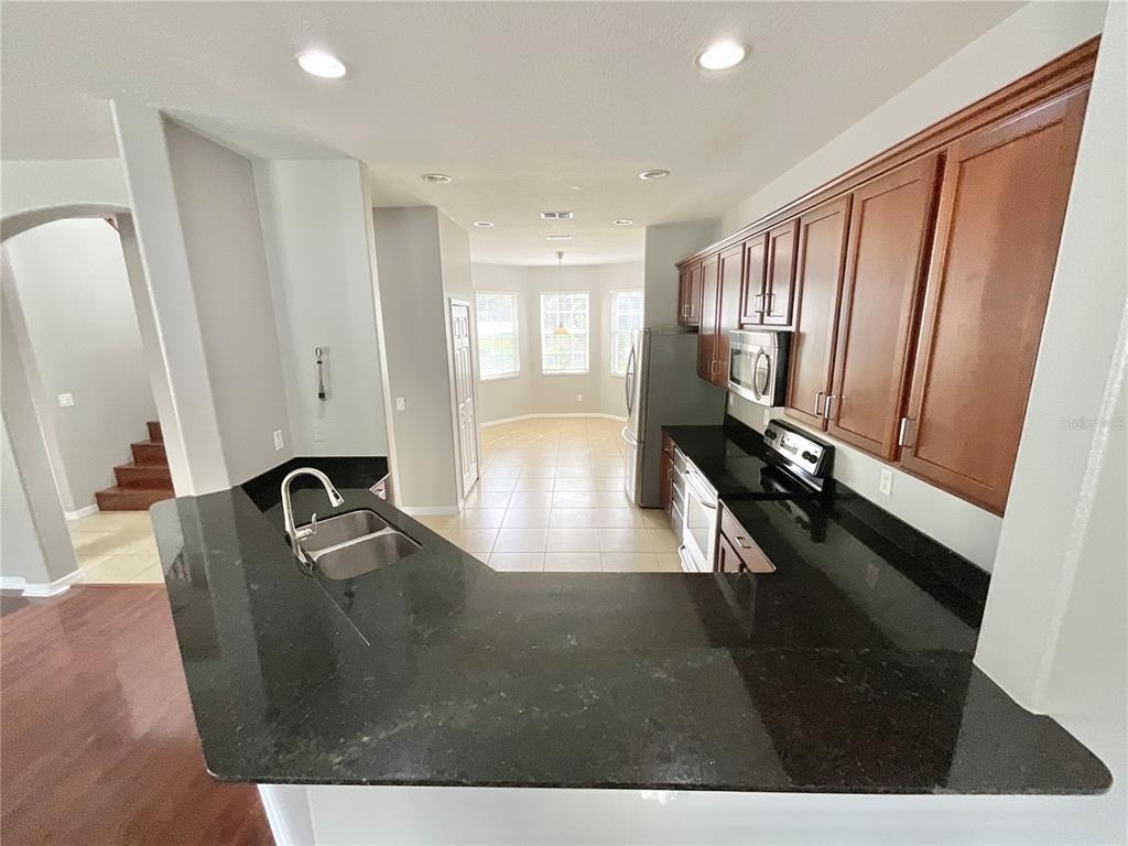 12252 Southbridge Terrace - Photo 3