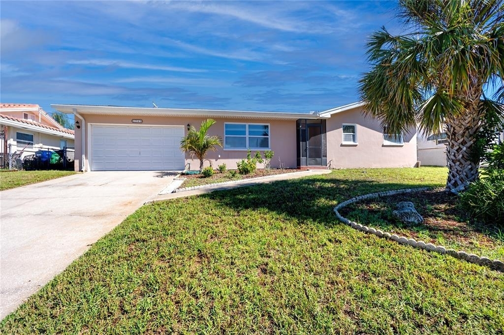3747 Shady Bluffs Drive - Photo 0