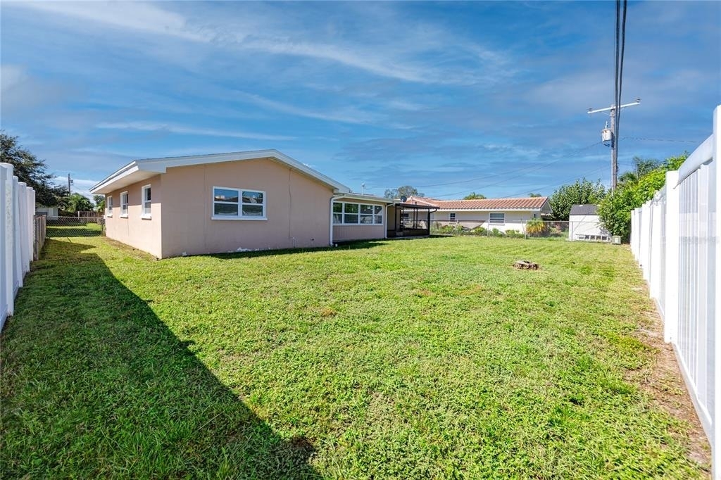 3747 Shady Bluffs Drive - Photo 35