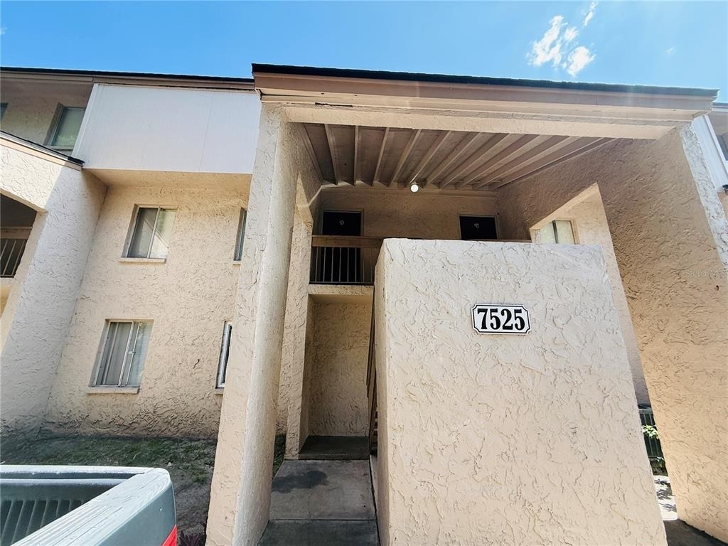 7525 Pitch Pine Circle - Photo 0