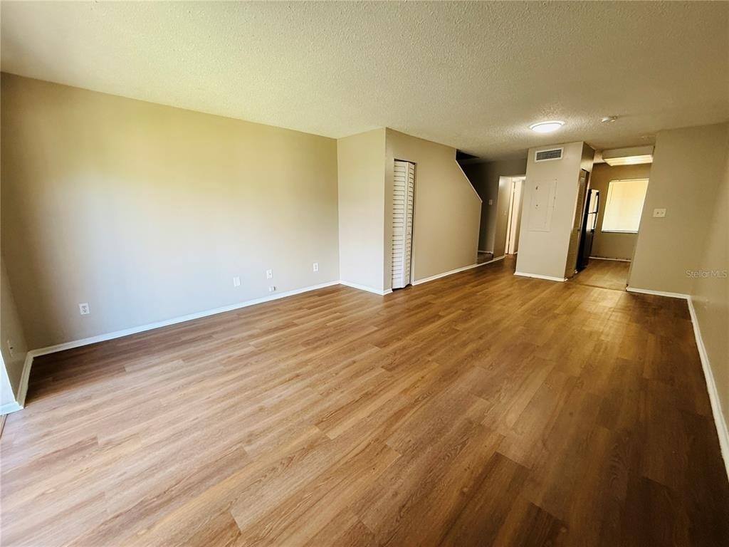 7525 Pitch Pine Circle - Photo 3