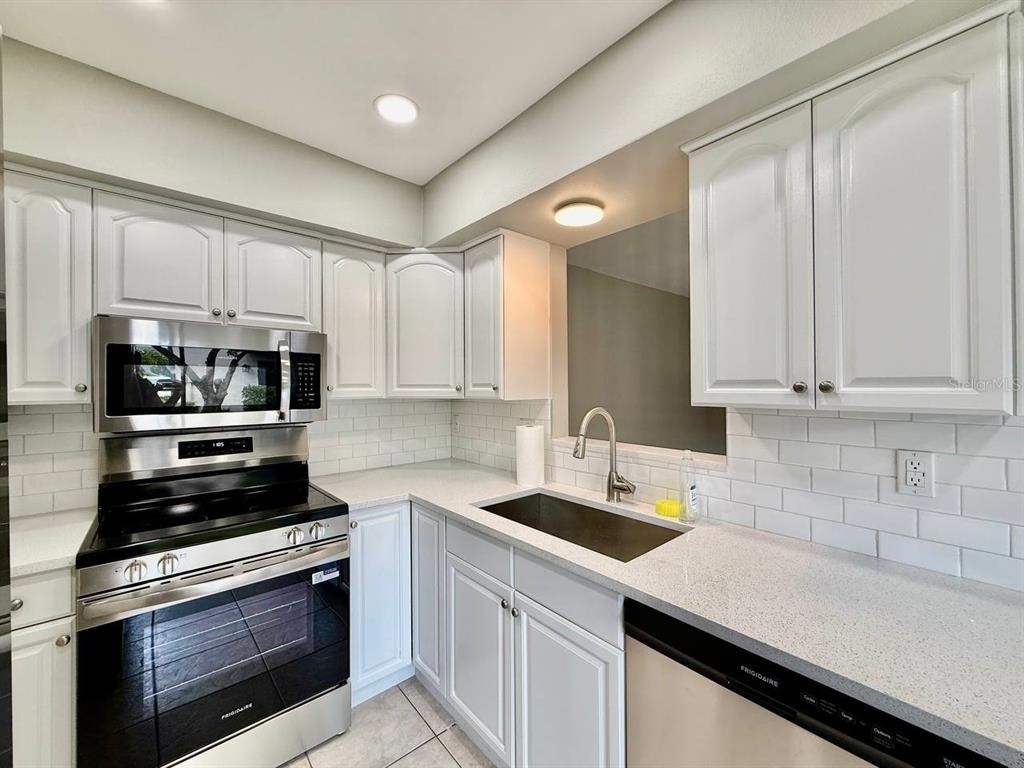 16596 Brigadoon Drive - Photo 12
