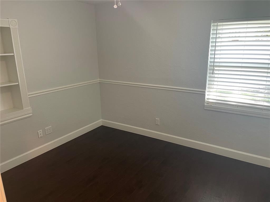633 Bosphorous Avenue - Photo 14