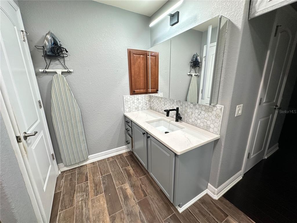 1555 Blue Sky Boulevard - Photo 18