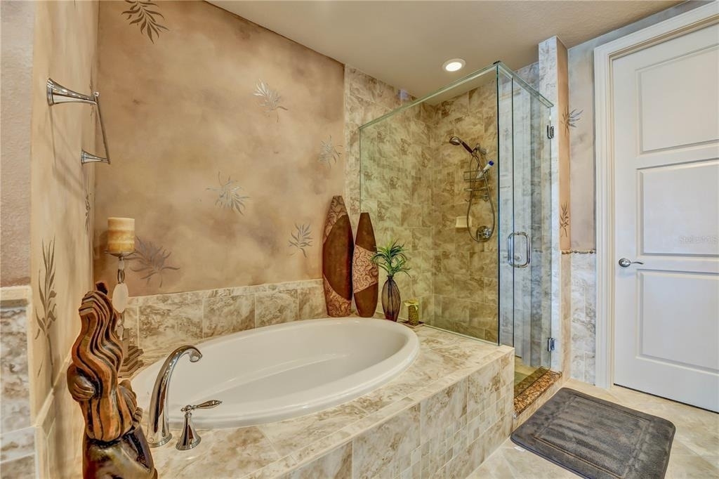 470 Mandalay Avenue - Photo 23