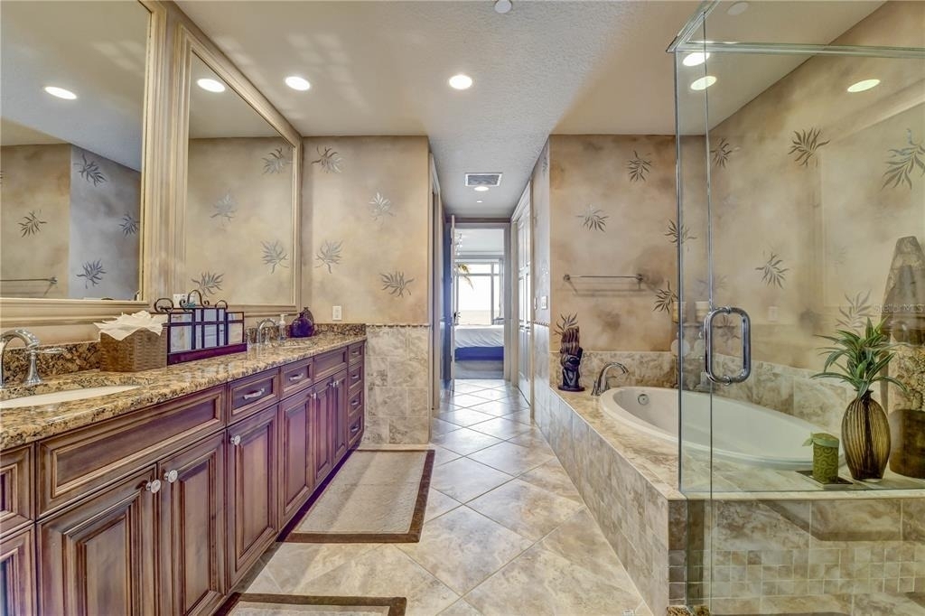470 Mandalay Avenue - Photo 21