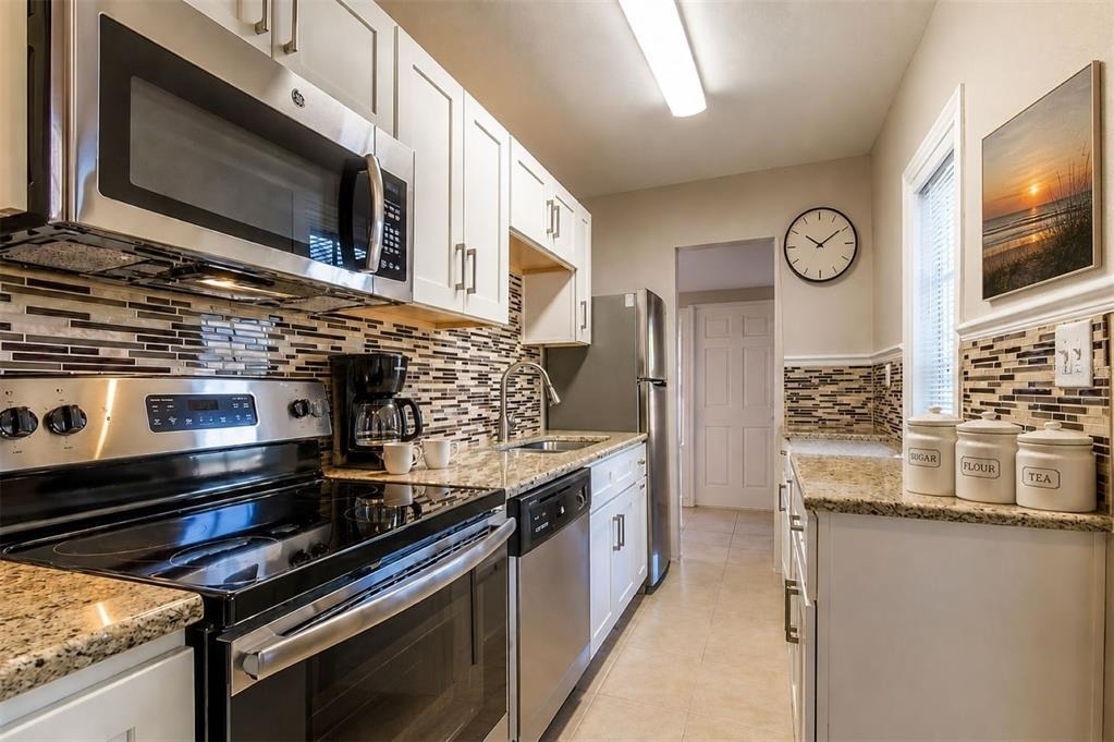 3641 3rd Avenue N - Photo 3
