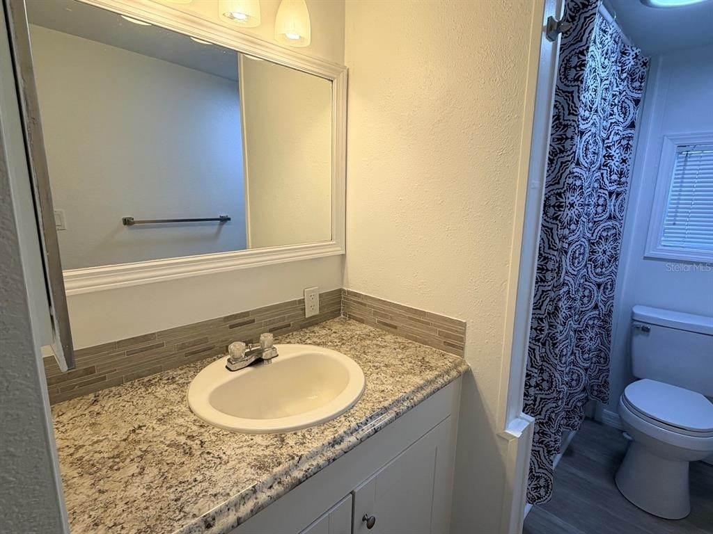 6811 Rochelle Avenue - Photo 14