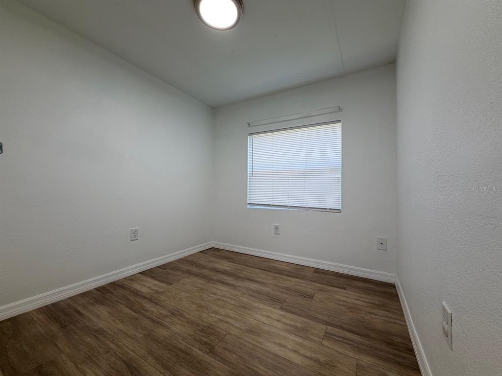 6811 Rochelle Avenue - Photo 18