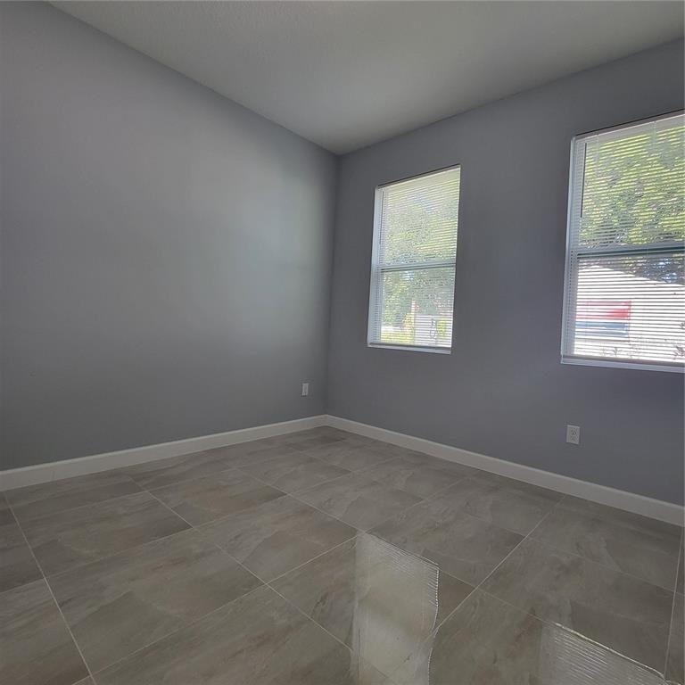 2502 N 56th Street - Photo 2