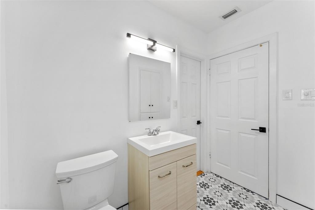 1419 Tyrone Boulevard N - Photo 13