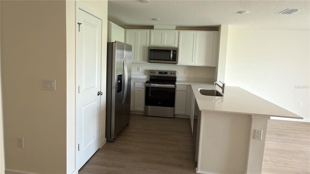 725 Preston Cove Drive - Photo 1