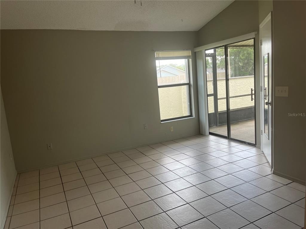 12269 Augusta Woods Circle - Photo 15