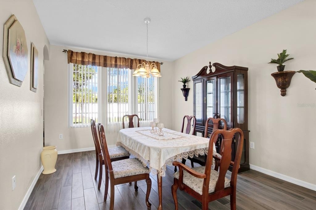 2262 Windcrest Lake Circle - Photo 5