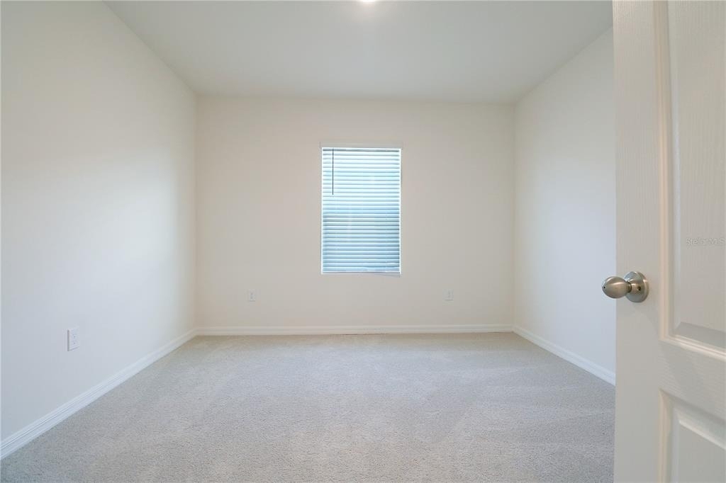 444 Taylor Groves Drive - Photo 18