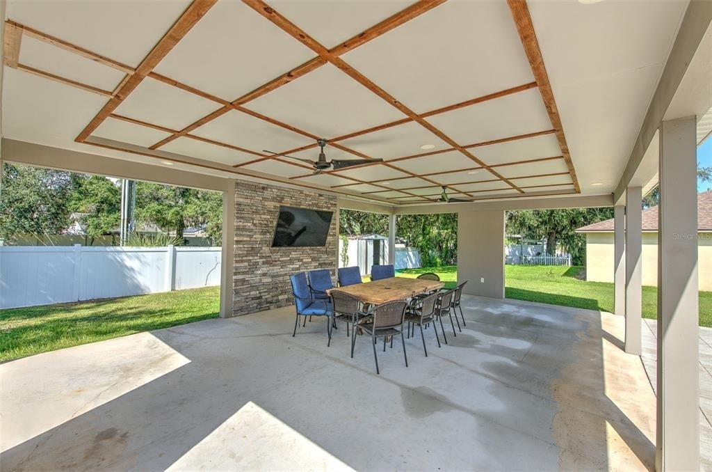 319 Abigail Road - Photo 4