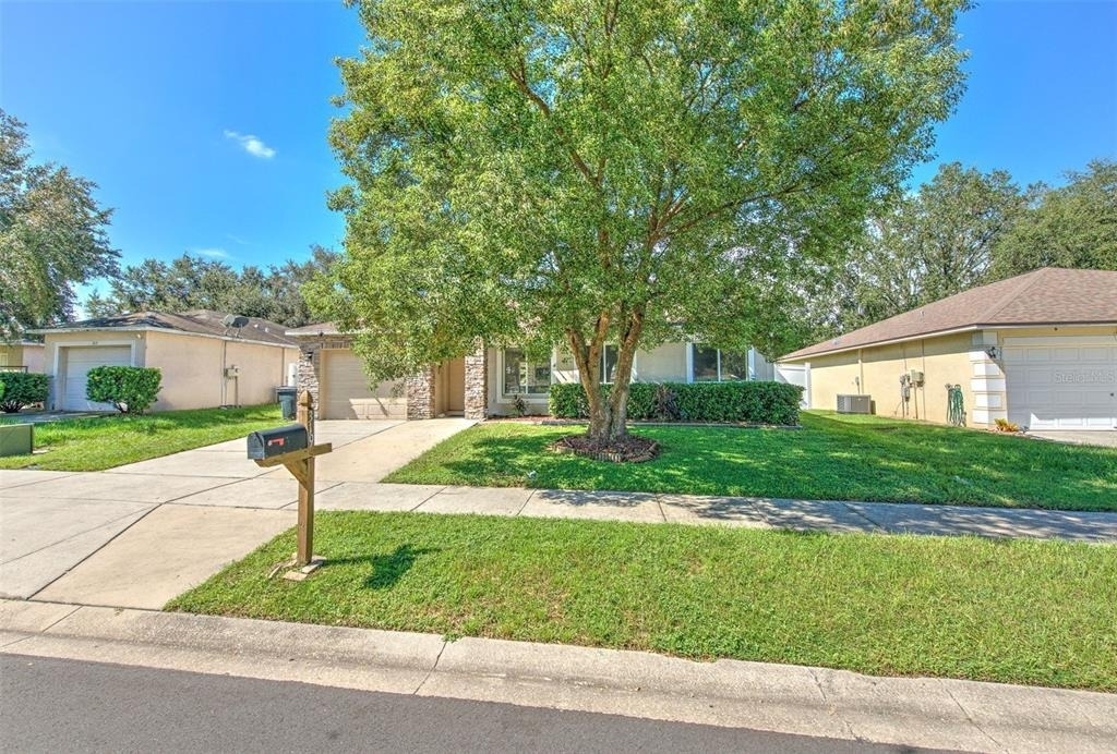 319 Abigail Road - Photo 0