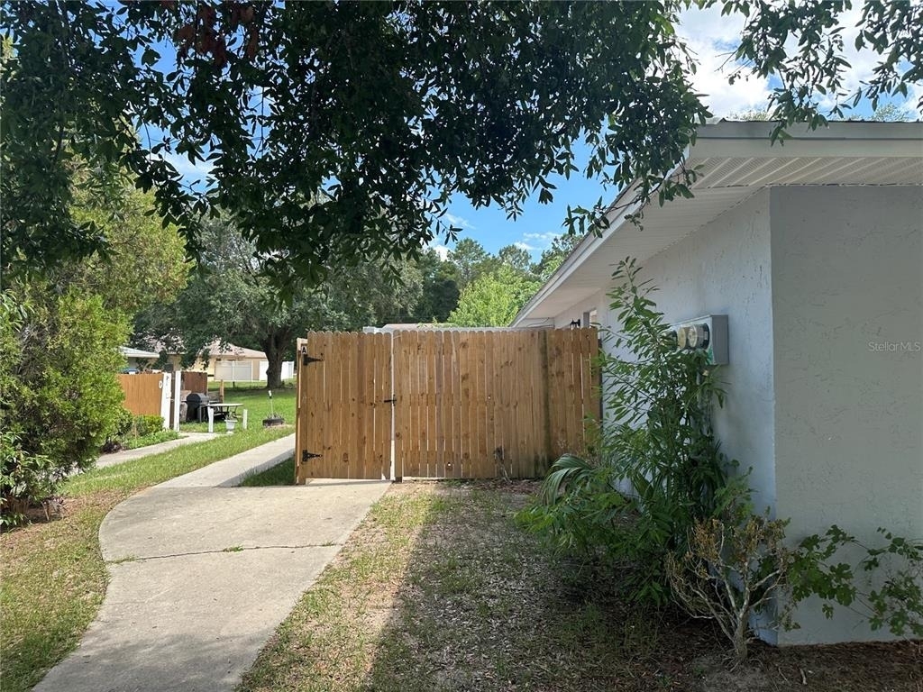 5200 Se 31st Avenue - Photo 0