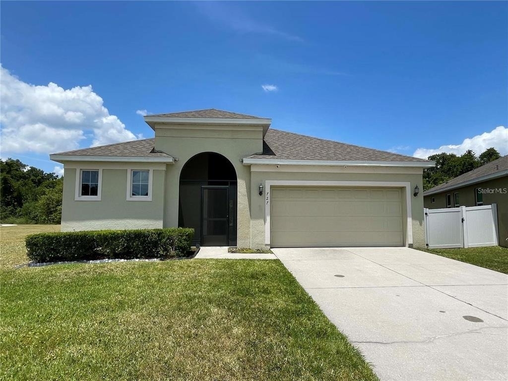 727 Star Magnolia Drive - Photo 0