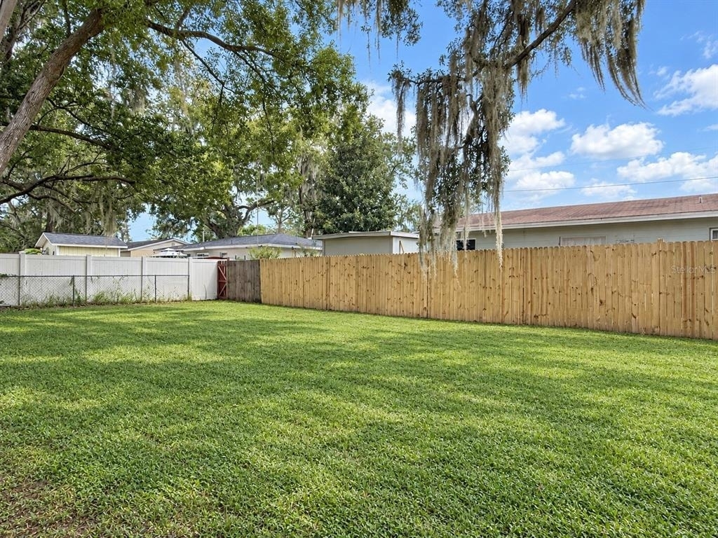 326 E Palmetto Avenue - Photo 15