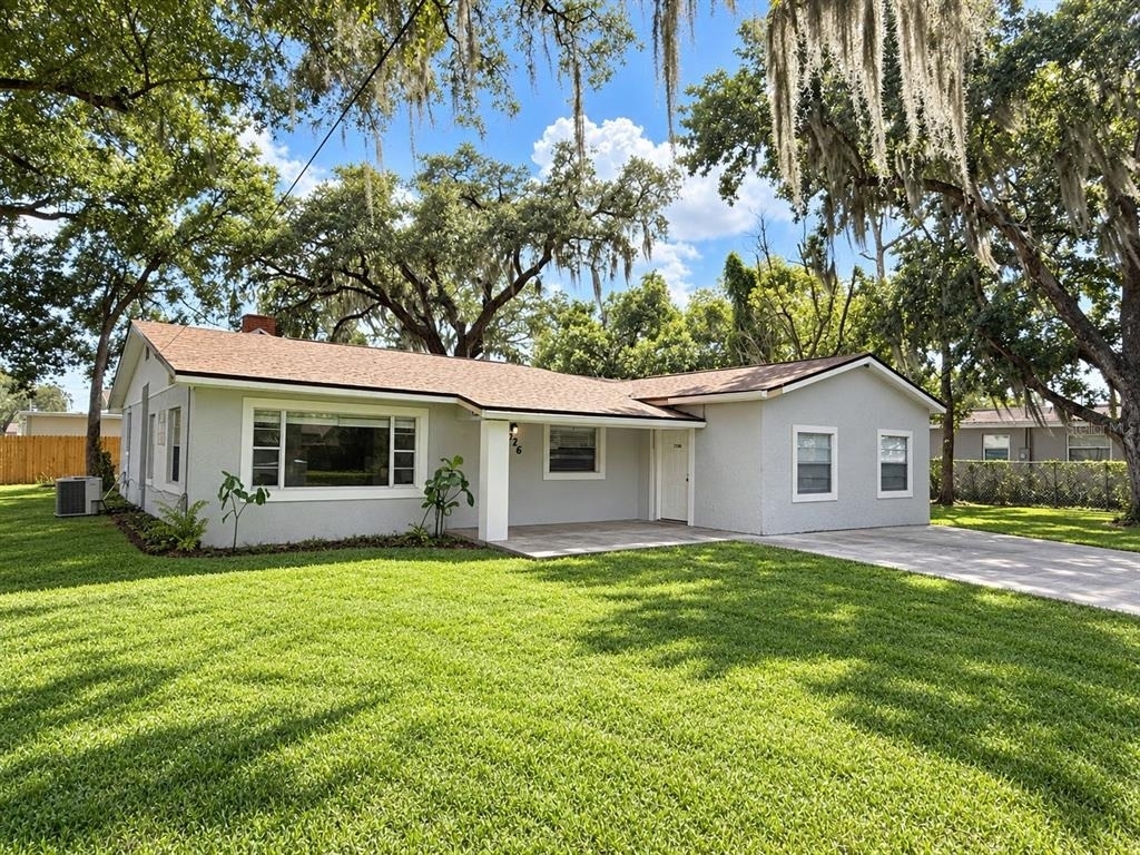 326 E Palmetto Avenue - Photo 0
