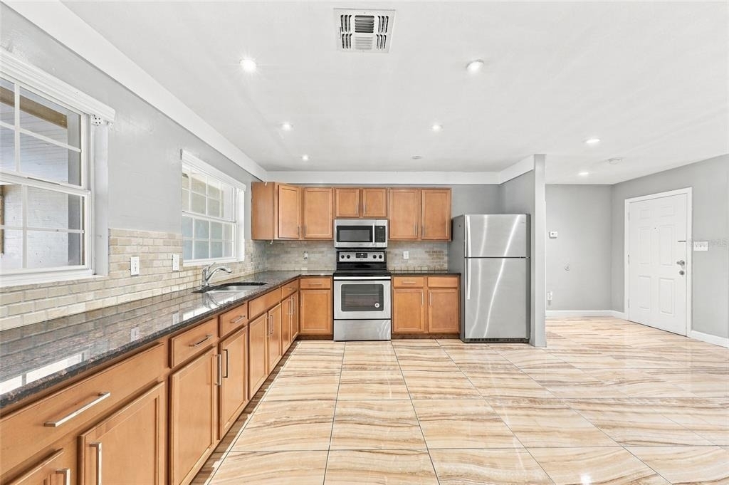 5354 Lanyard Court - Photo 8
