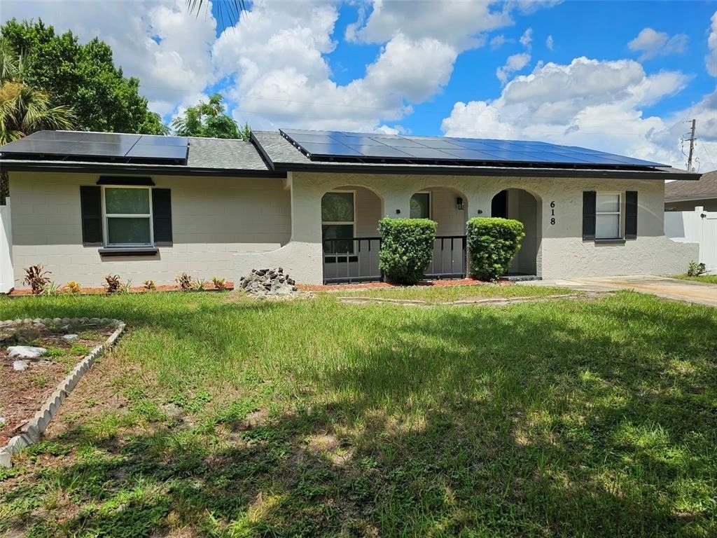 618 Jupiter Way - Photo 0