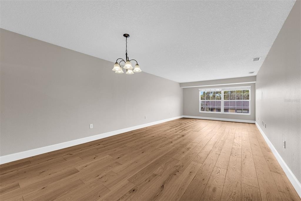 110 N Tremain Street - Photo 7