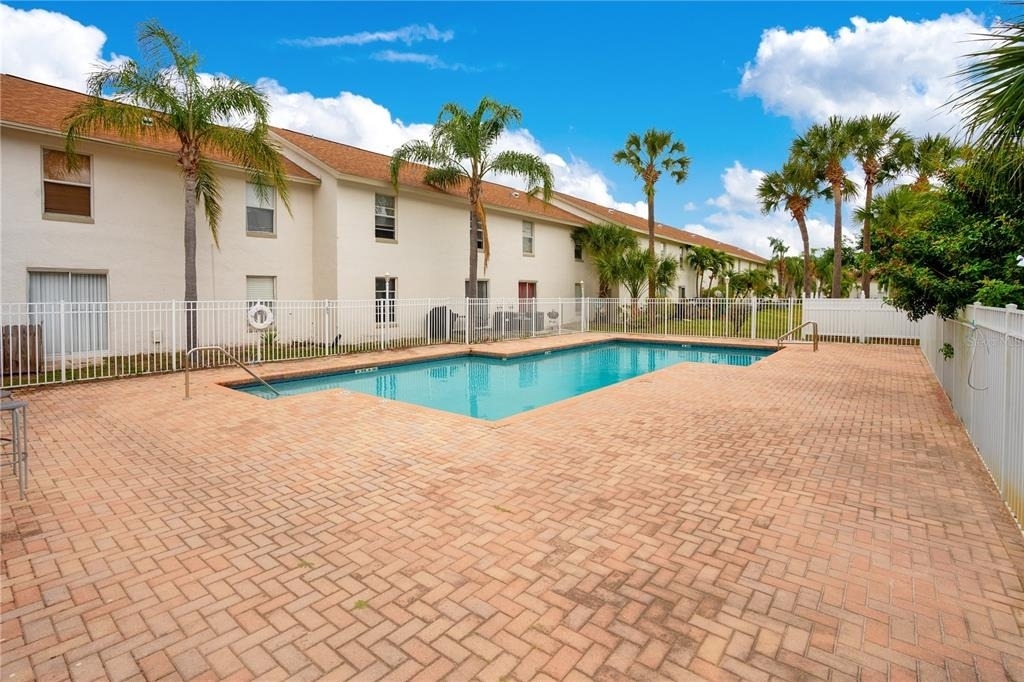 3651 N Goldenrod Road - Photo 11