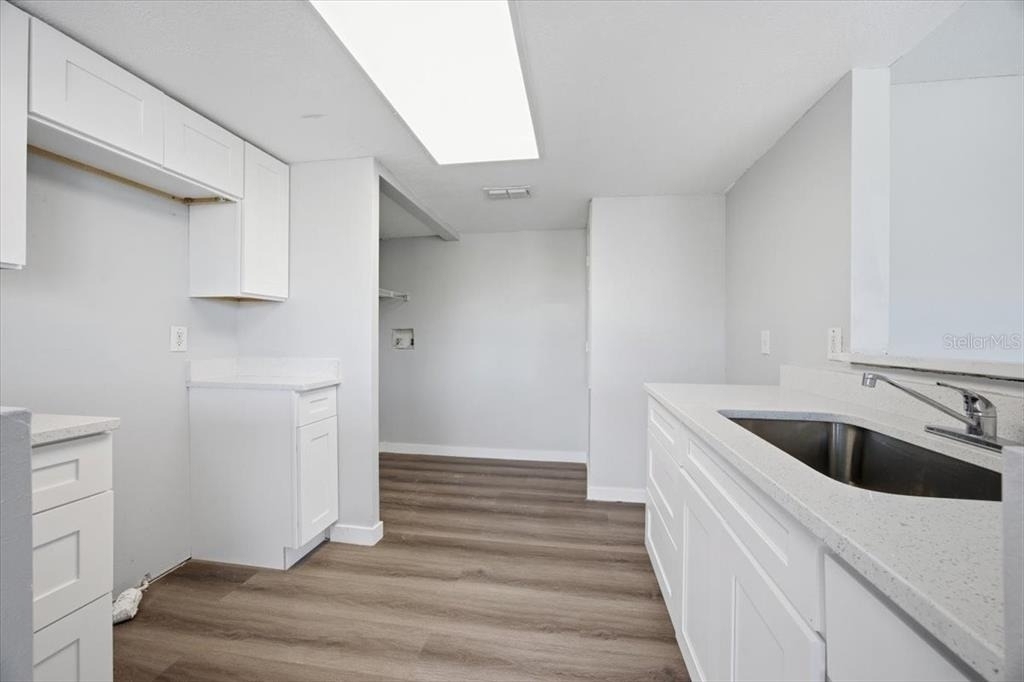 713 Washington Palm Loop - Photo 8