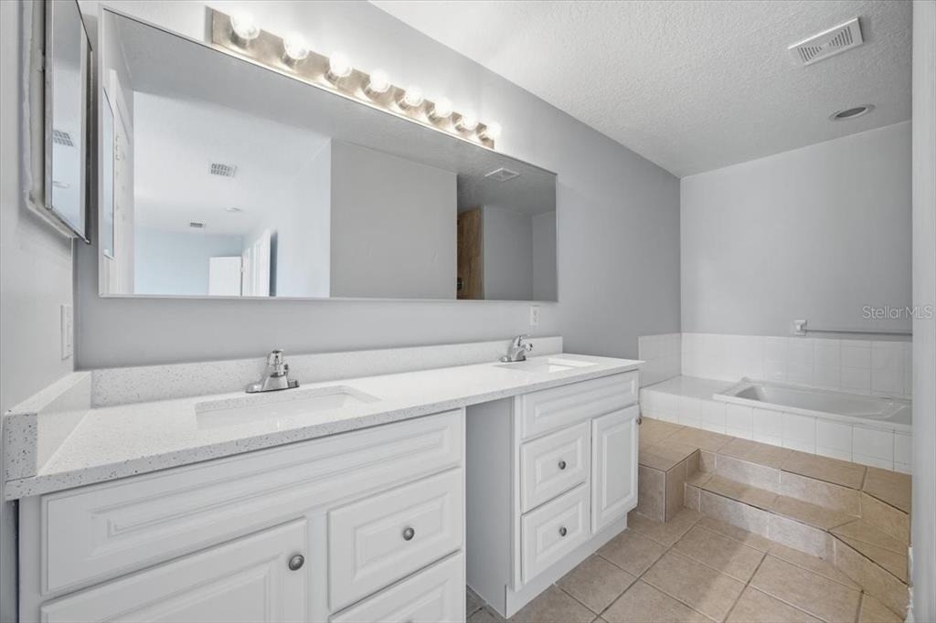 713 Washington Palm Loop - Photo 14