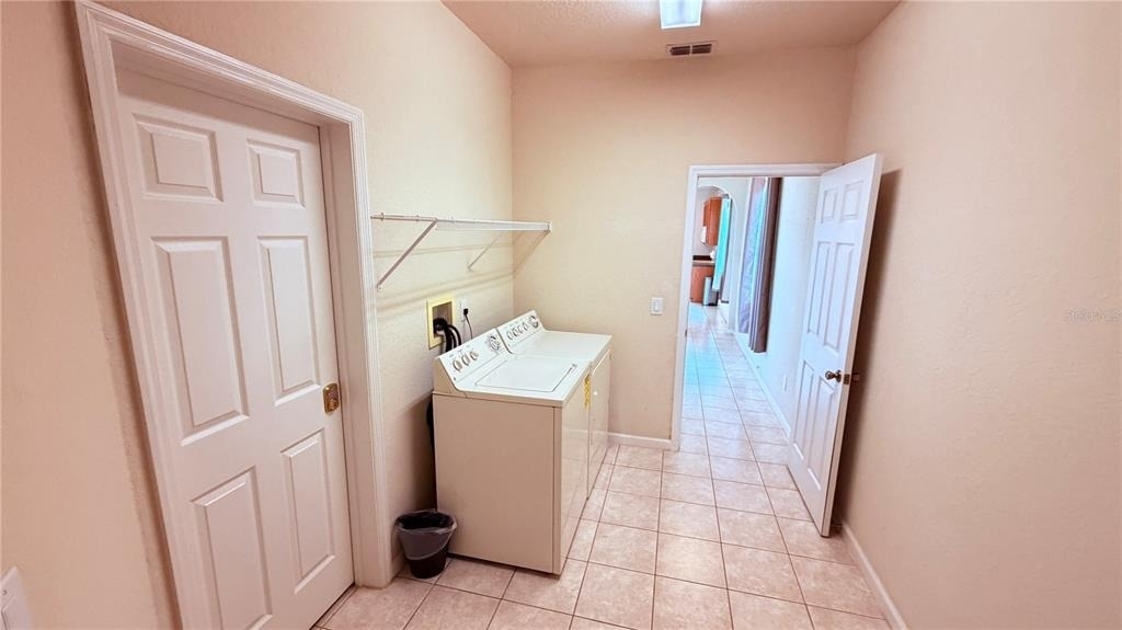 4986 Thames Street W - Photo 32