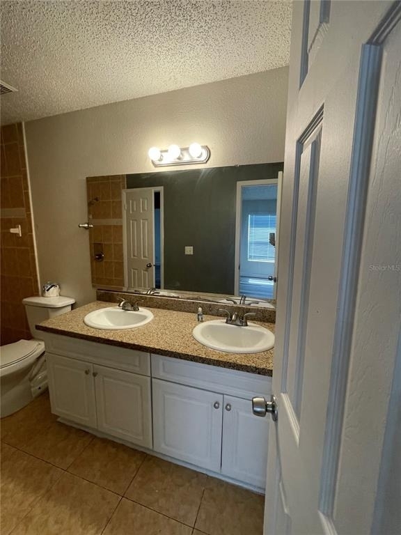 2201 Cascades Boulevard - Photo 4