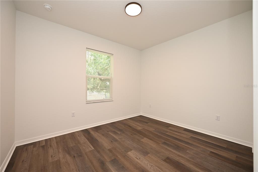 1013 N Brunnell Parkway - Photo 25