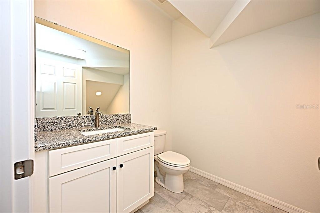 1013 N Brunnell Parkway - Photo 15