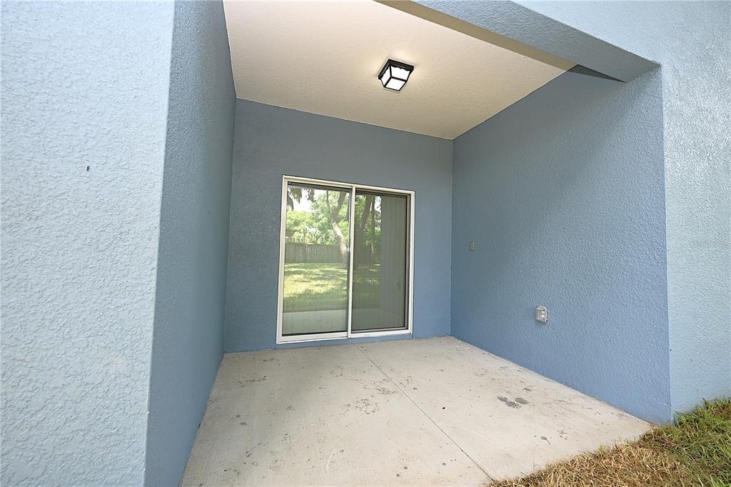 1013 N Brunnell Parkway - Photo 29