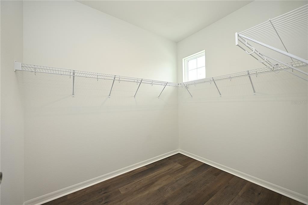 1011 N Brunnell Parkway - Photo 19