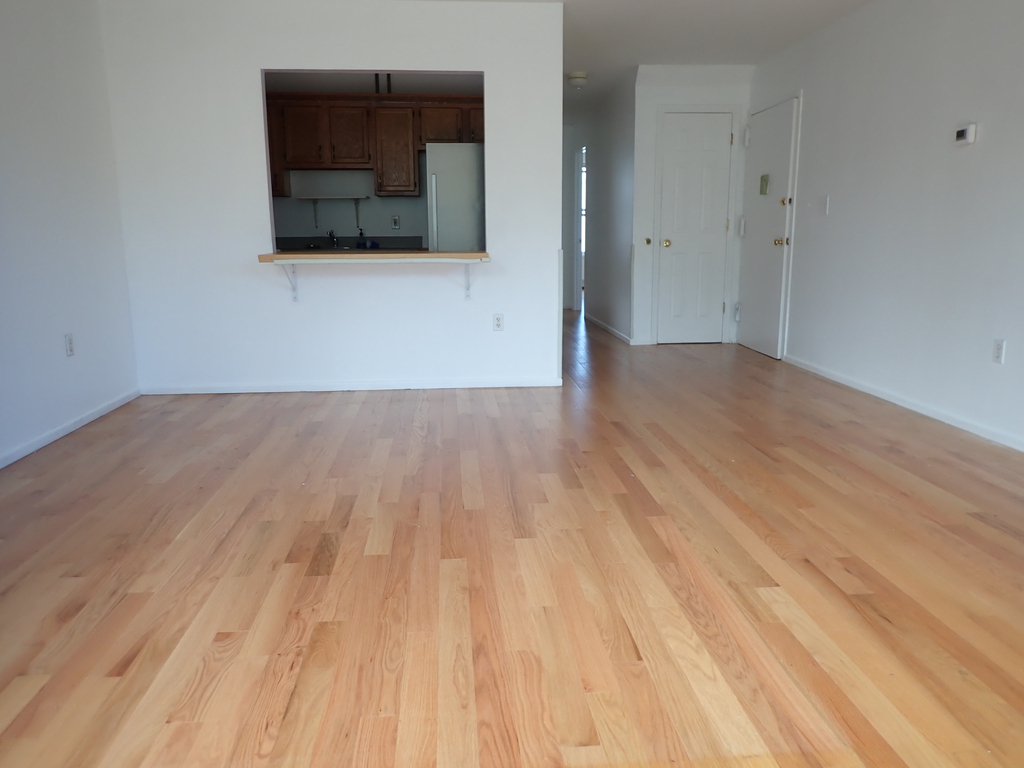 190 South Oxford Street - Photo 3