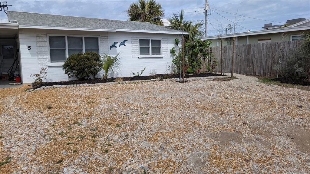 5 Seaside Drive - Photo 1